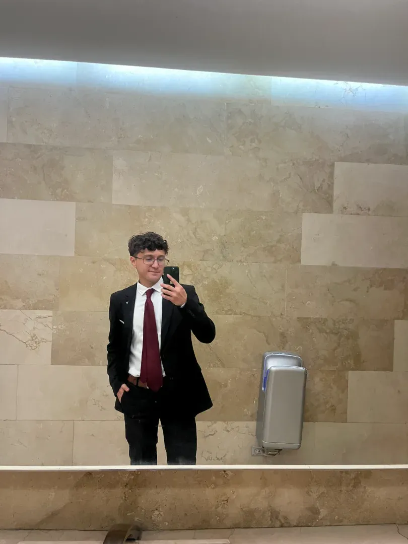 Derek Castillo Aquino